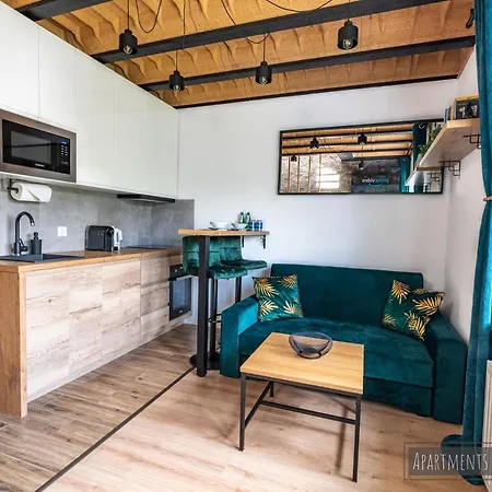 Apartamenty Yeti & Wilka W Centrum Chorzowa: Wilk Zewnętrze zdjęcie