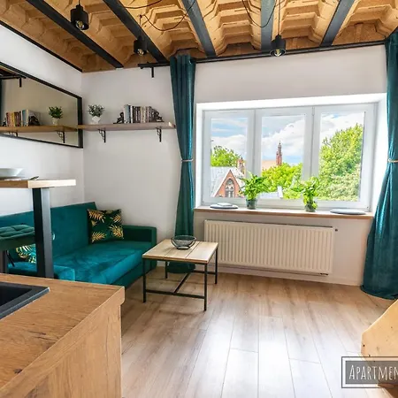 Apartamenty Yeti & Wilka W Centrum Chorzowa: Wilk Zewnętrze zdjęcie